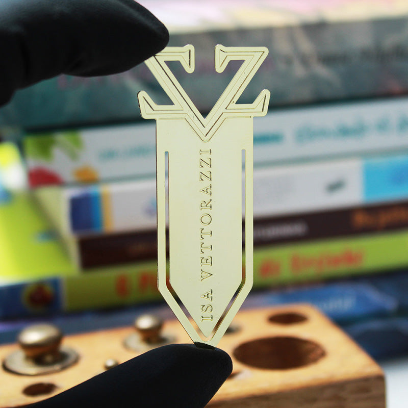 Brinde corporativo de luxo - marca de página de metal - dourado