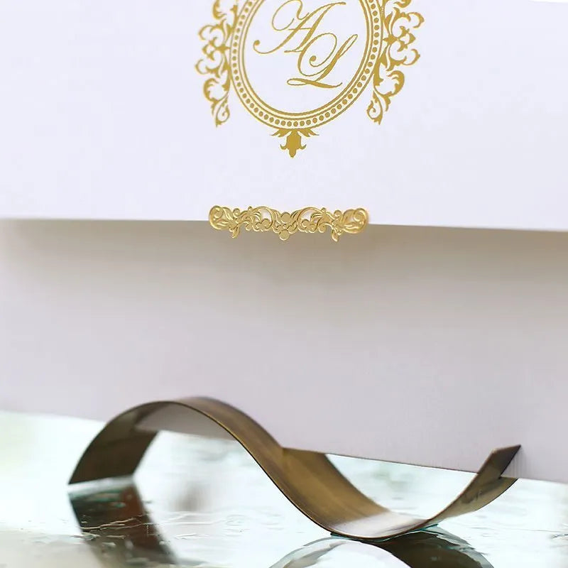 Ponteira de meio metal dourado para convites - PC42