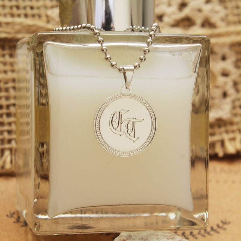 brasão com iniciais para lembrança de casamento personalizada aromatizante