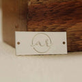 etiqueta com logo personalizada