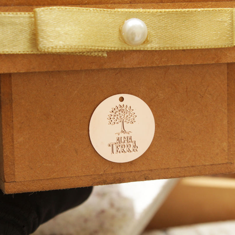 etiqueta de metal com logo personalizada rose