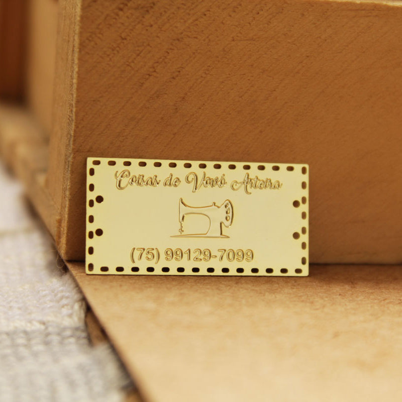 Plaquinha Personalizada com Logo para Embalagens – 3cm