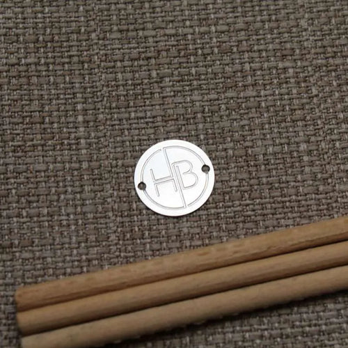 Etiquetas de metais 1,5cm