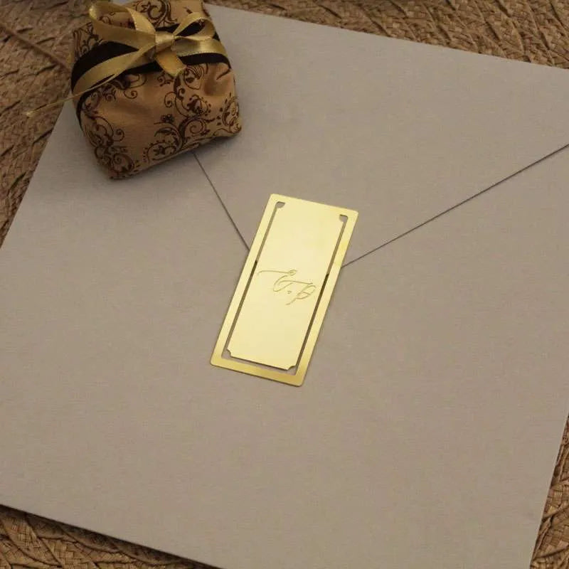 fechamento convite de casamento feito em metal