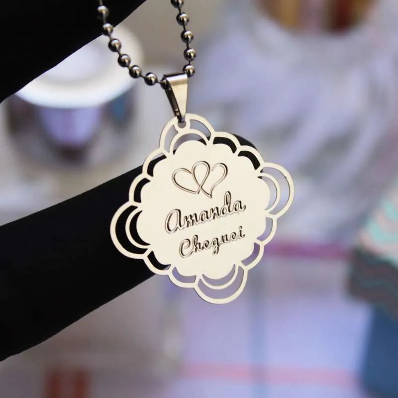 lembrança maternidade pingente personalizado com nome