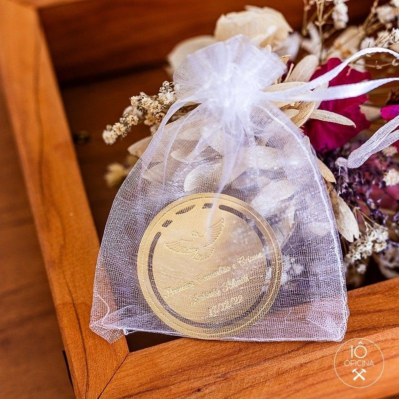 marcador de página para batizado em saquinho de organza