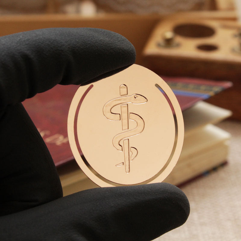 marcador de livro lembrança formatura de medicina rose gold