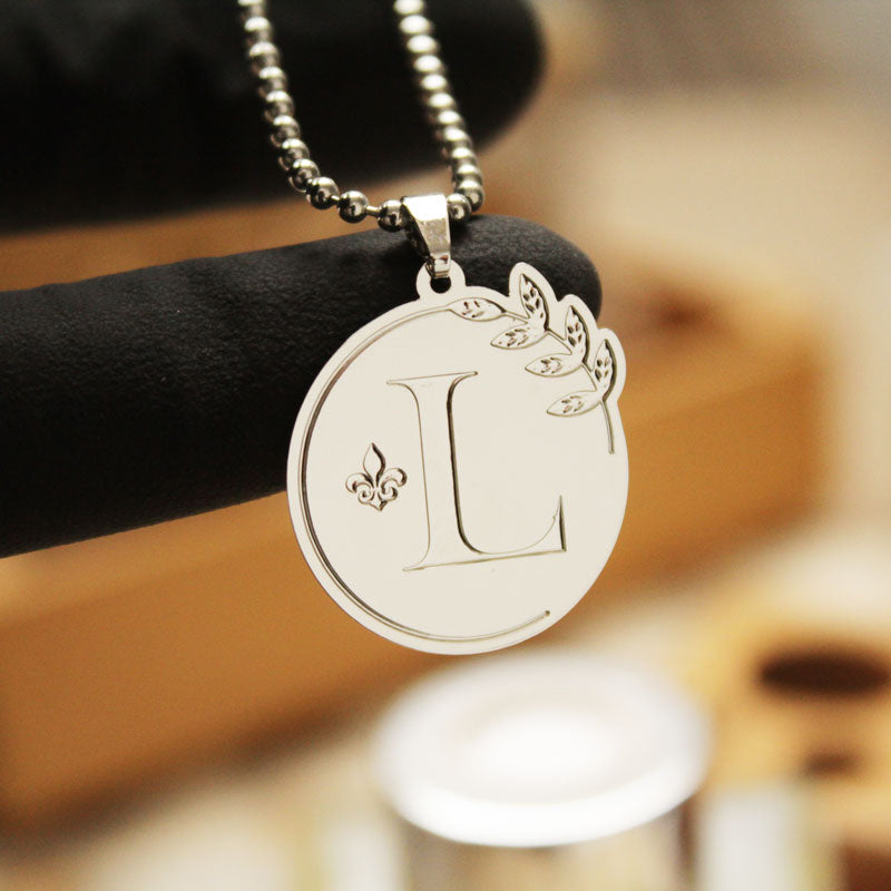 pingente personalizado infantil para lembrancinhas prateado