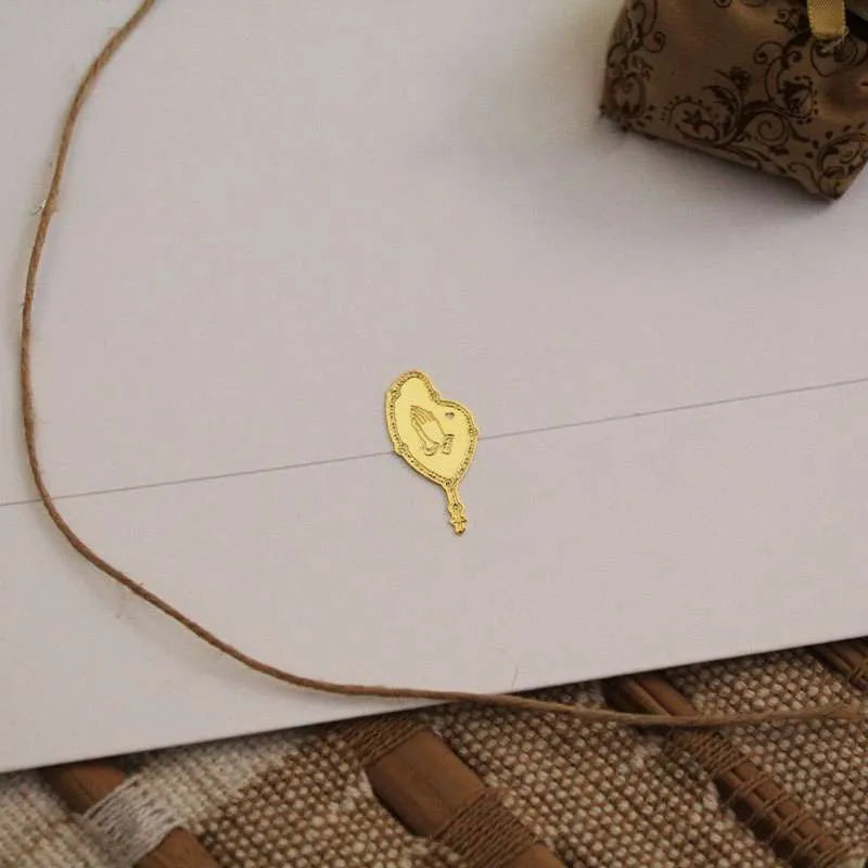 selo de metal para convite de casamento religioso dourado
